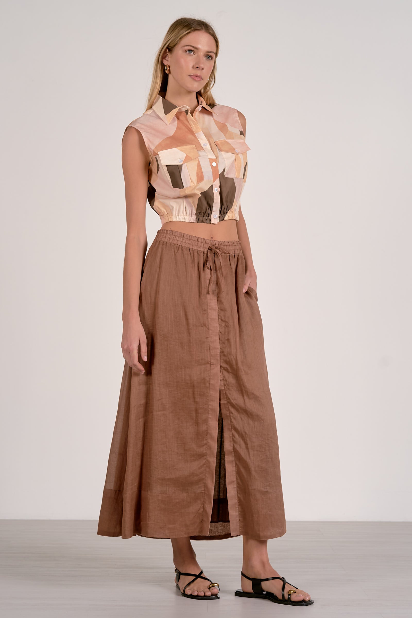 Geo Multi Sleeveless Collar Button Down Elastic Waist w/Separate Tie