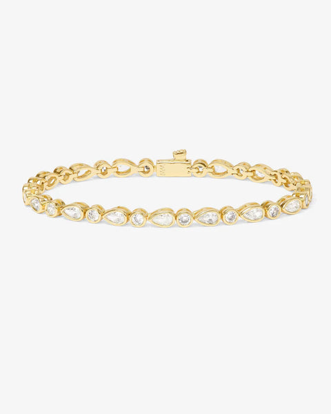 Isla Tennis Bracelet in 18k gold plating featuring dazzling simulated diamonds, perfect for summer collection and resort wear.